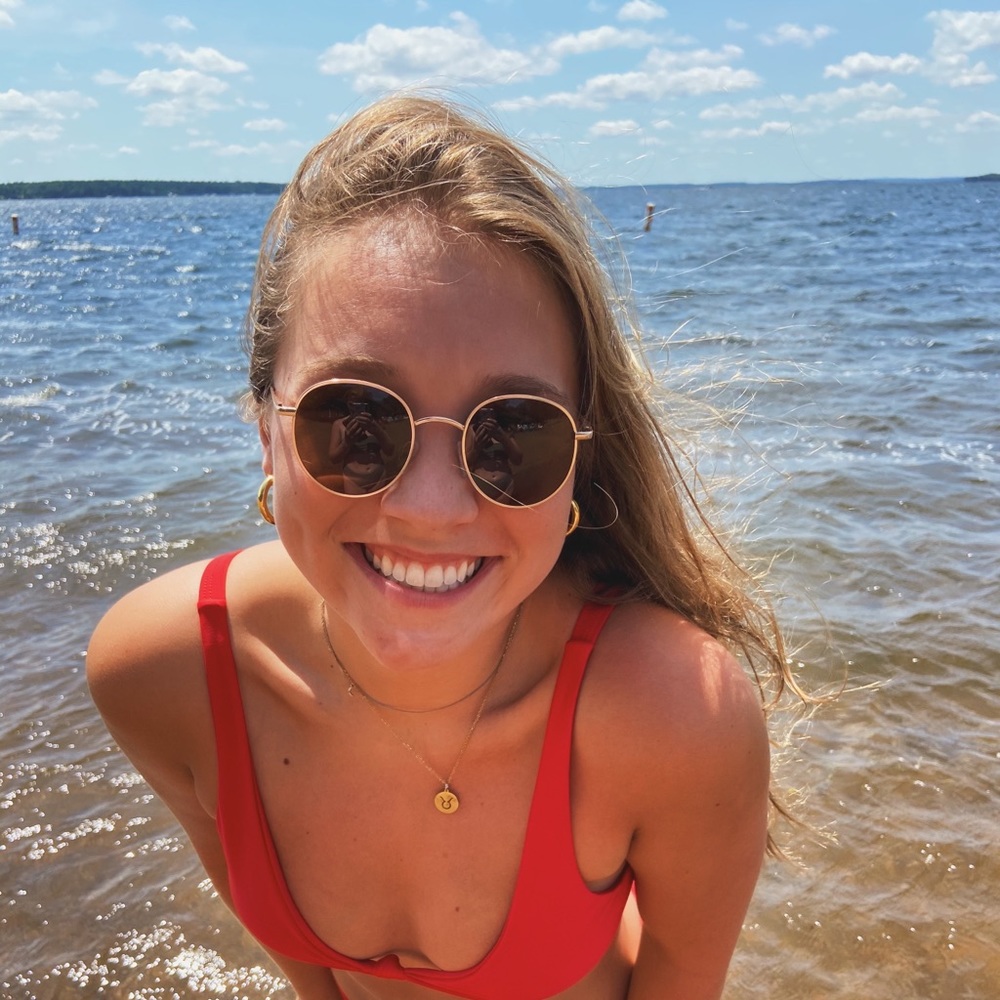 Meet your Posher, Madison